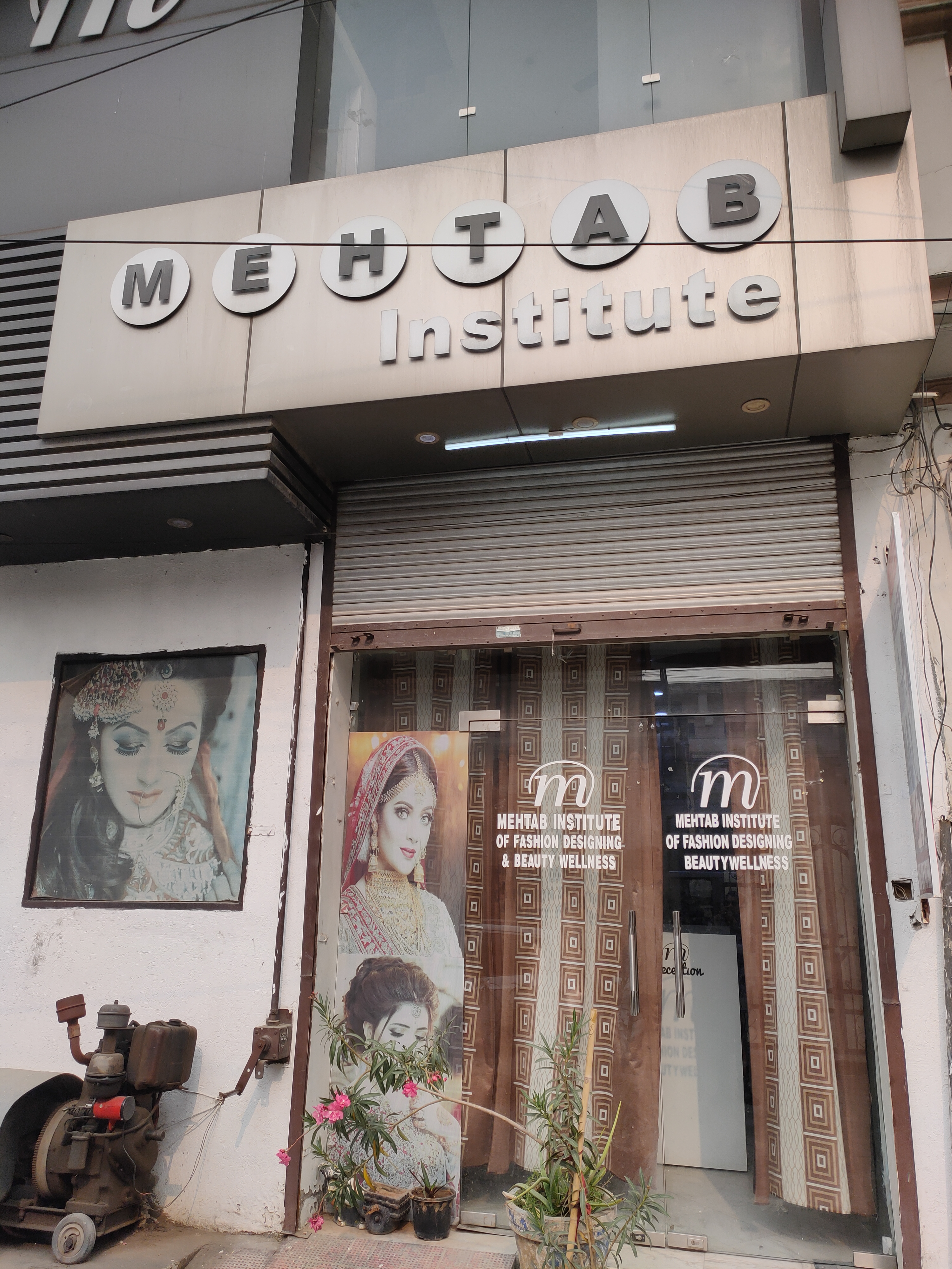 Mehtab Salon & Academy Front View